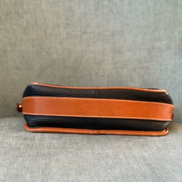 Vintage Dooney & Bourke All Weather Leather Bags - Picture 7 of 17